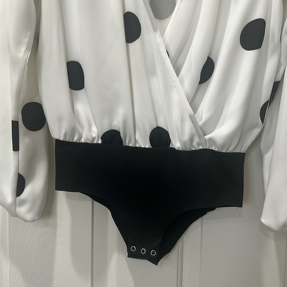 Zara polka dot bodysuit in a size small. - Picture 3 of 4